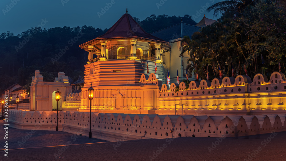 Sri Lanka Temple Of The Tooth Sri Dalada Maligawa Kandy At Night Sri Lanka Temple Of The Tooth Sri Dalada Maligawa Kandy At Night
