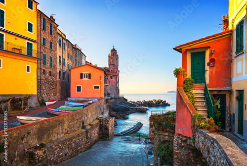 Fototapeta Naklejka Na Ścianę i Meble -  Tellaro sea, street, church and boats. Cinque terre, Italy