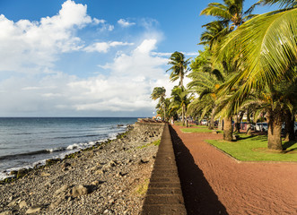 Fototapete Europa Uferpromenade in Saint Denis Réunion  © jakartatravel
