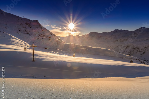 Skigebiet Obergurgl Hochgurgl, Winterlandschaft bei Sonnenuntergang photo