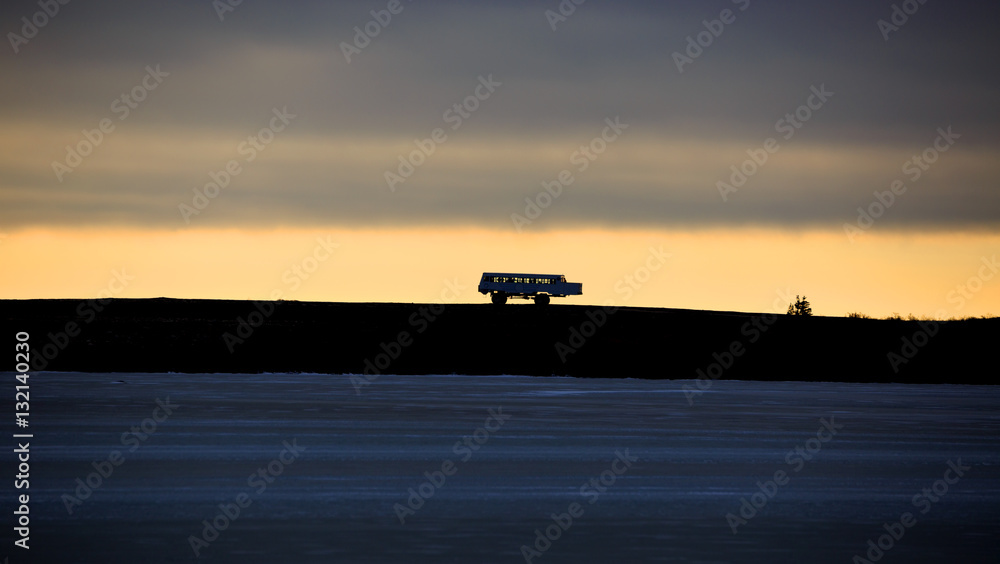Fototapeta premium Tundra Buggy