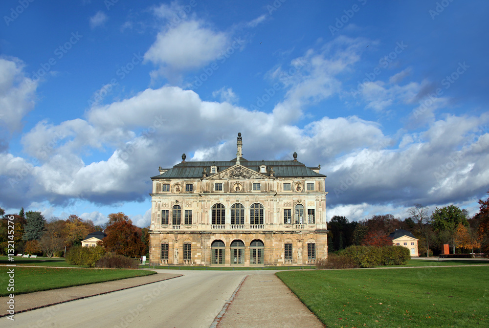 Palais im Großen Garten in Dresden.1