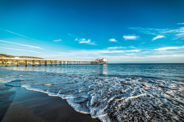 Fotobehang Pier Malibu pier op heldere dag  © Gabriele Maltinti