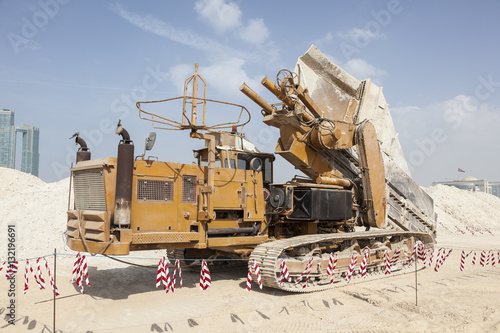 Masdar Institute in Abu Dhabi photo