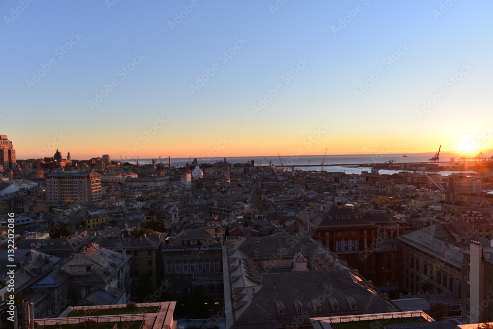 Sonnenuntergang in Genua 