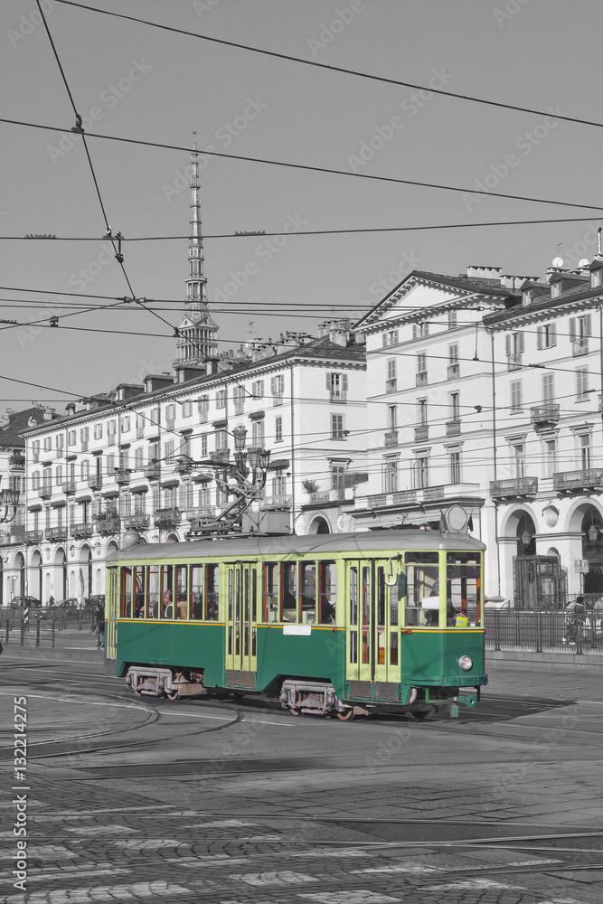 Fototapeta premium Torino, Tram, Piazza Vittorio Veneto, Piemonte, italia, italy 