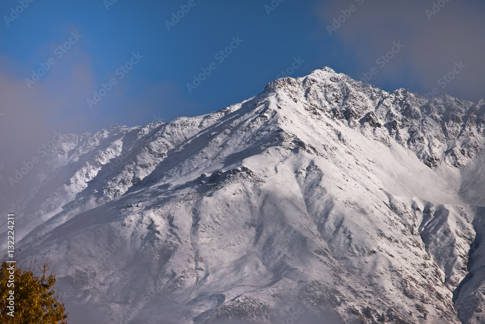 Kaukaz - Gruzja w zimowej szacie. Caucassus mountains in Georgia.
