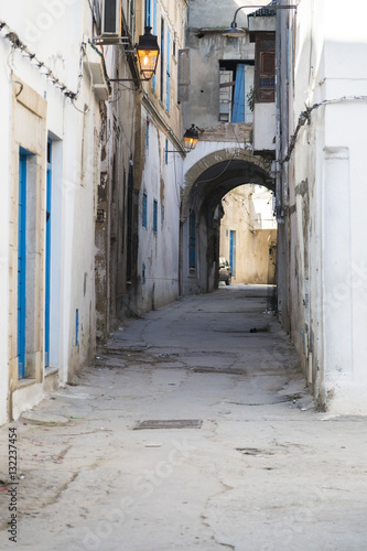 Typical Tunisian architectu...