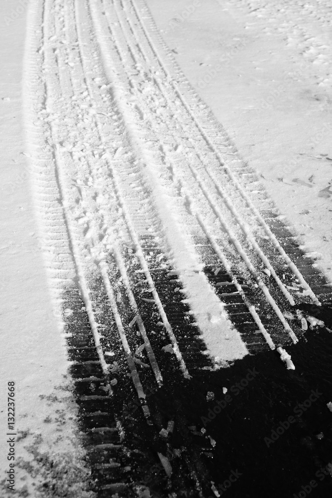 Snow on Roadway Driving Wintertime Snow Snow on Roadway Driving Wintertime Snow