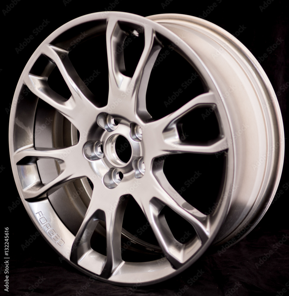 Forged aluminum alloy 12-spoke wheel Forged aluminum alloy 12-spoke wheel