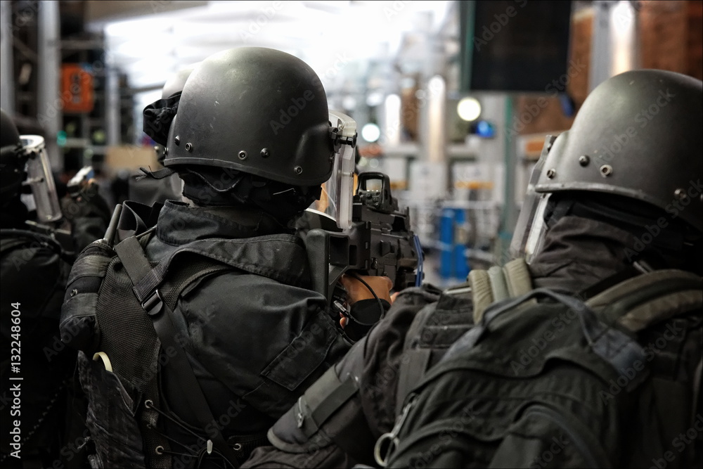 policier policier