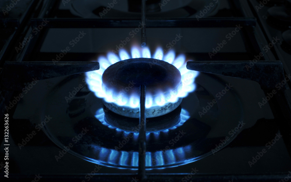 Gas