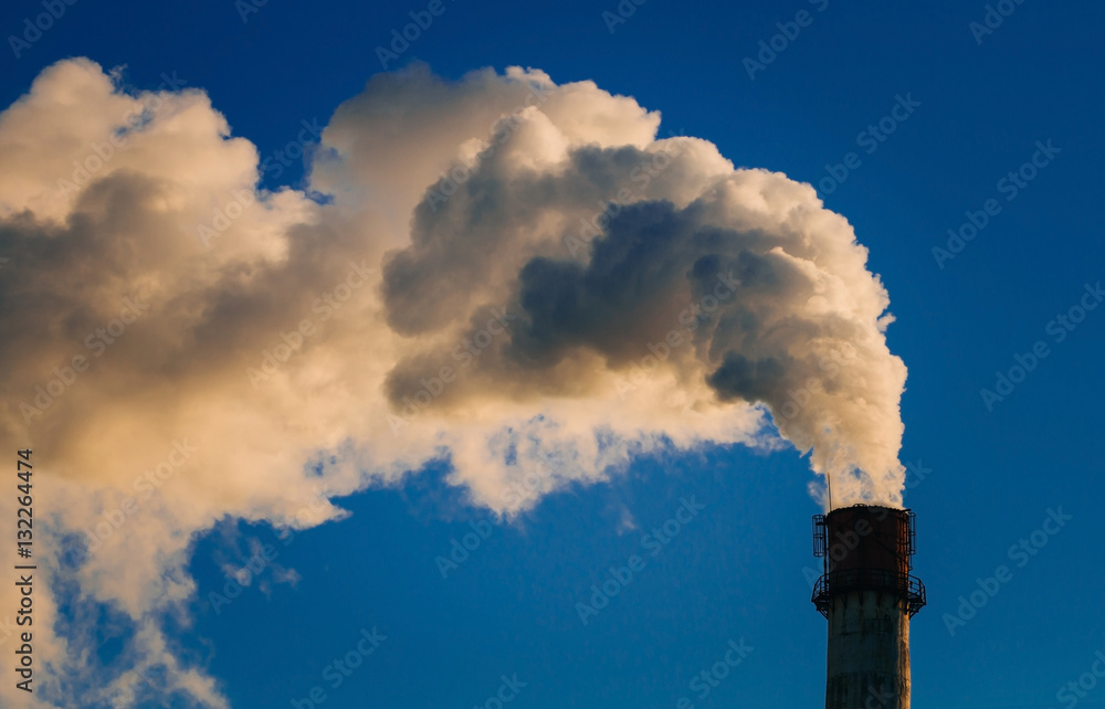 pipe smoke , harmful emissions into the atmosphere pipe smoke , harmful emissions into the atmosphere