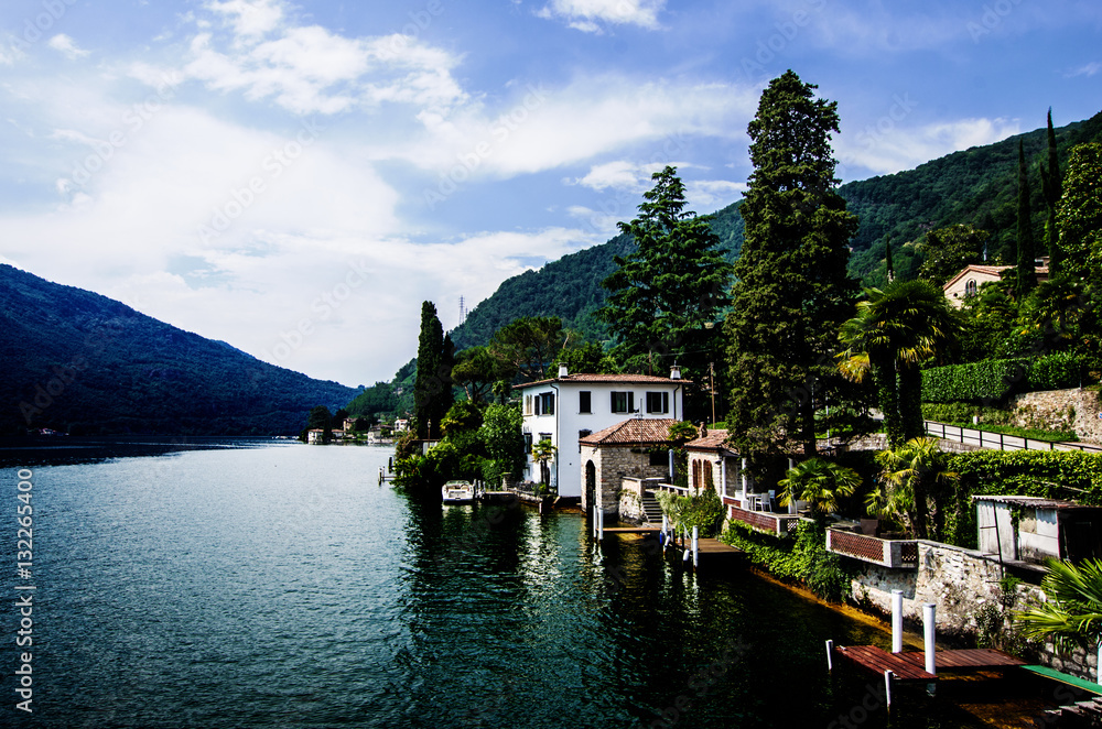 case sul lago case sul lago