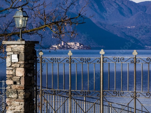 lago d'orta e isola di San Giulio photo