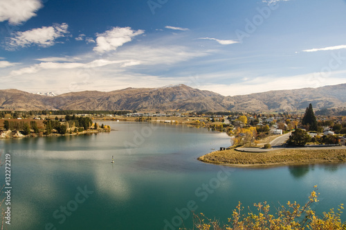 Εκτύπωση καμβά Lake Dunstan hydro lake in South Island New Zealand
