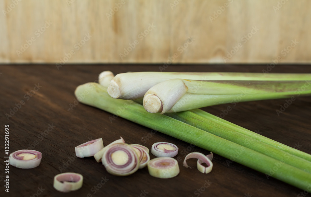 Soft focuse of  Lemon grass, Oil grass on wooden board or wooden