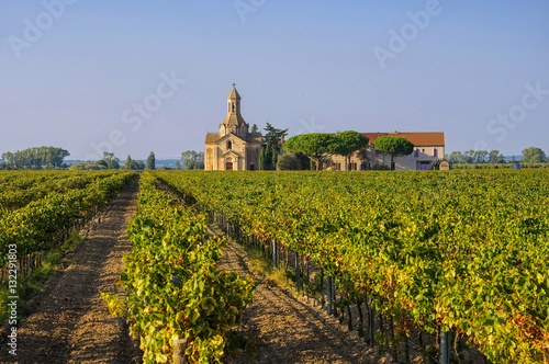 Chapelle de Montcalm in der Camargue - Chapelle de Montcalm in Camargue photo