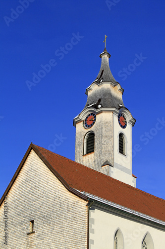 Kirche St. Alexander und Georg in Niedersonthofen im Winter - Allgäu photo