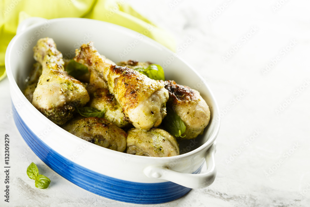 Baked chicken legs with pesto and buttermilk Baked chicken legs with pesto and buttermilk
