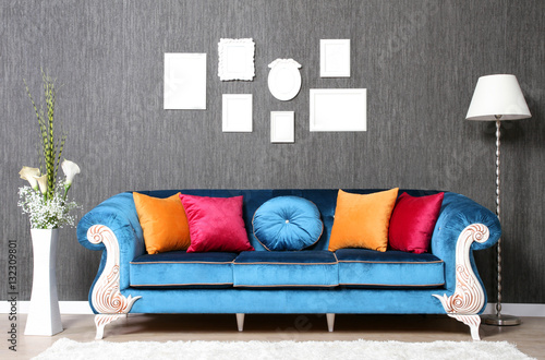 Canvas Print Sofa in classic style