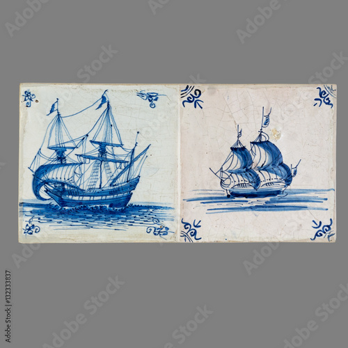 Dutch tile from the 16th to the 18th century photo