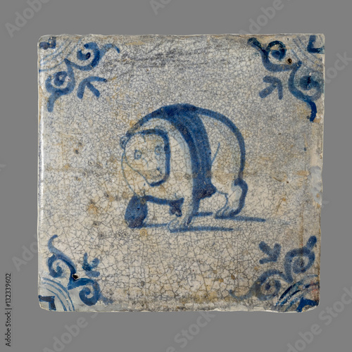 Dutch tile from the 16th to the 18th century photo