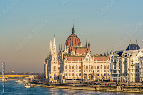 cruise around budapest parliament © jon_chica