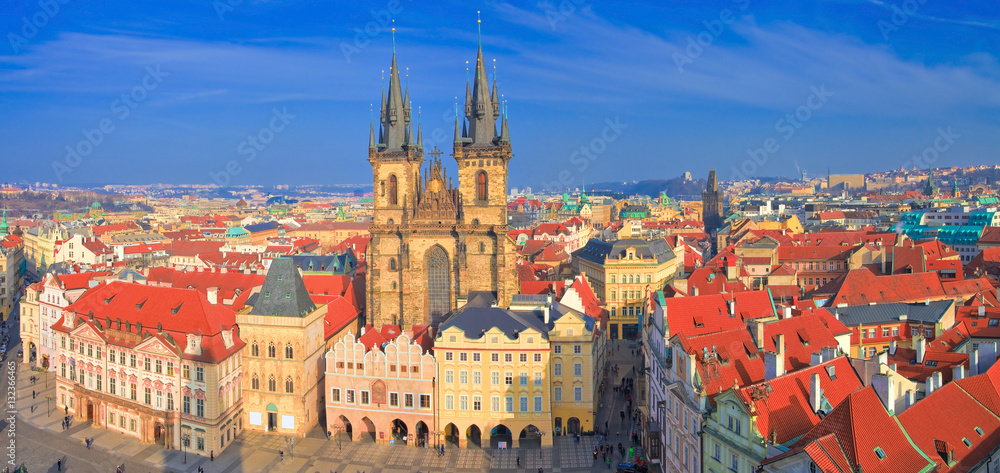 Obraz premium Rynek Starego Miasta w Pradze