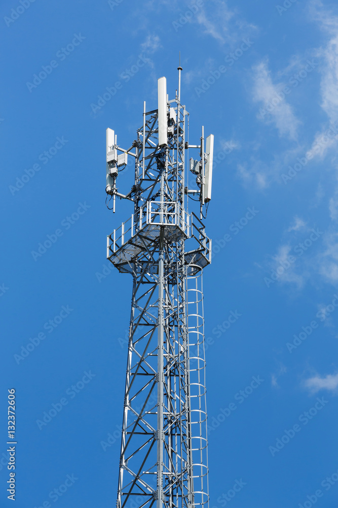 Antenna repeater tower Antenna repeater tower