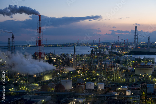 Wallpaper Mural 四日市港コンビナート Torontodigital.ca