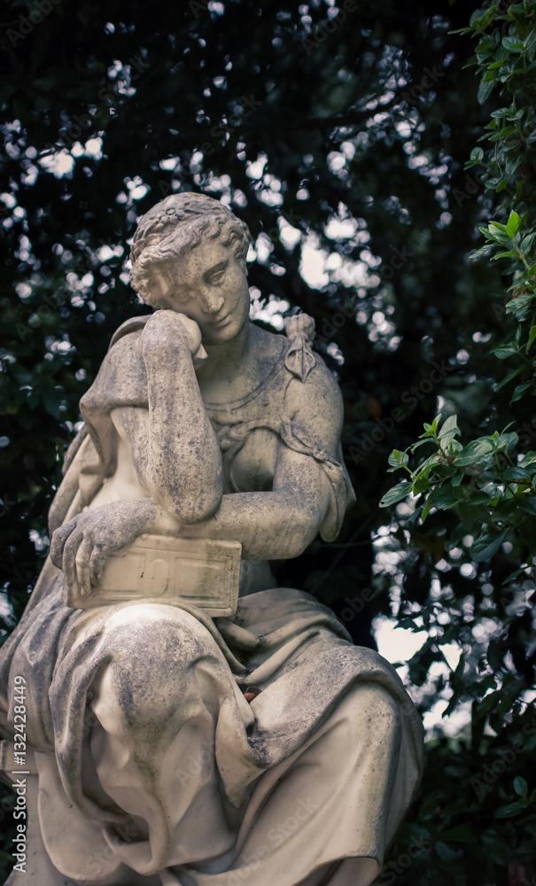 male statue in boboli gardens