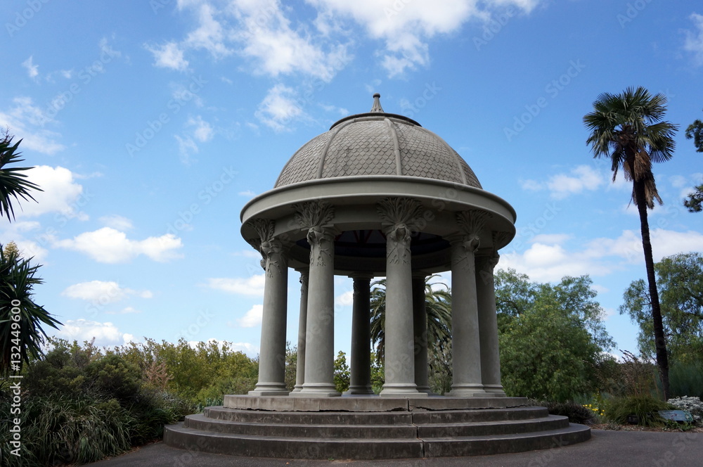 Relax at the Royal Botanic Gardens