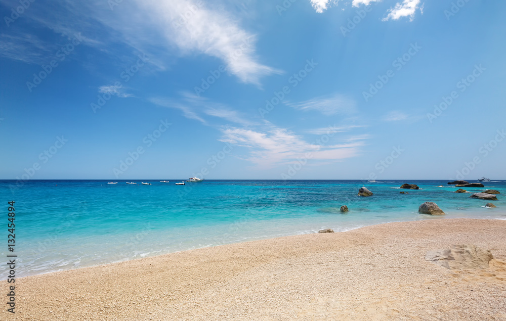 Obraz premium Cala Biriola on a clear summer day. Sardinia, Italy