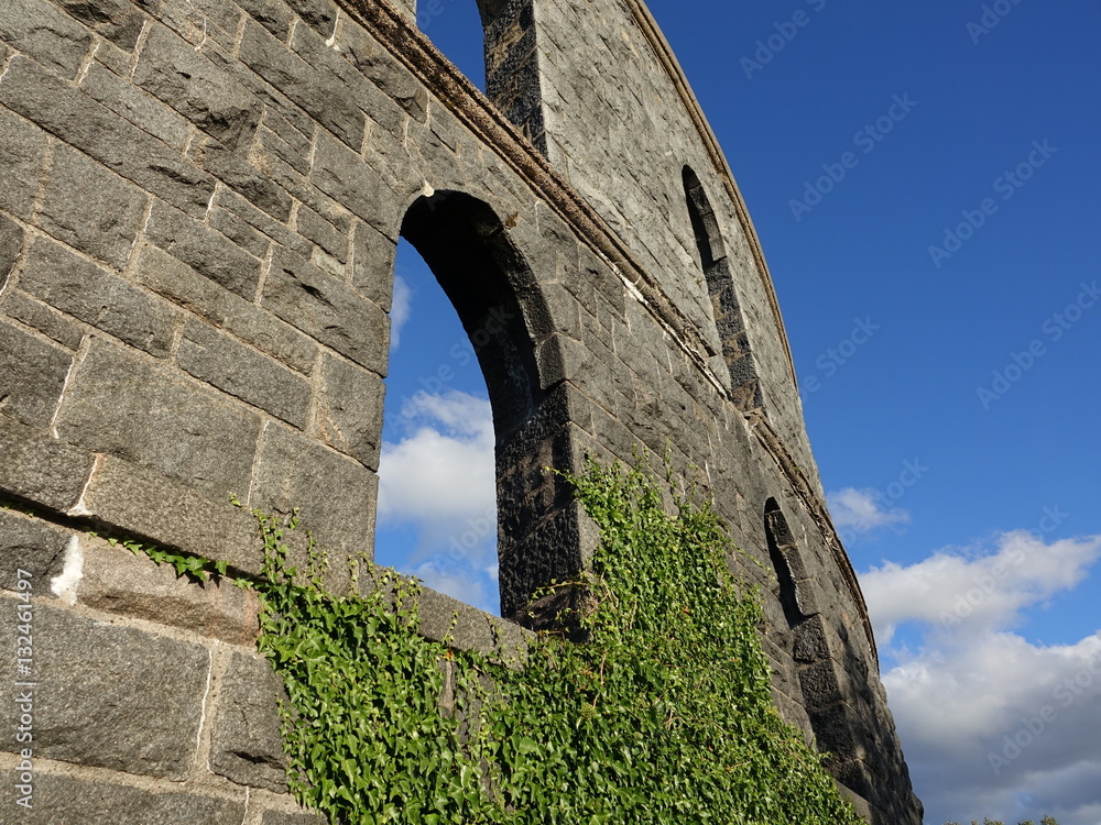 Folly Folly