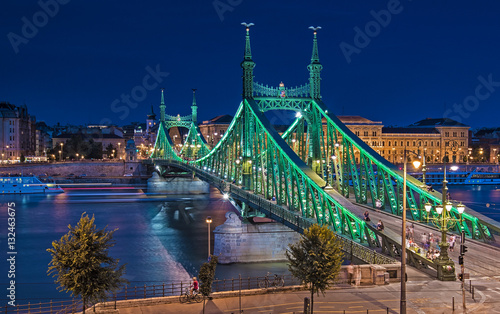Photography Liberty Bridge in Budapest at night