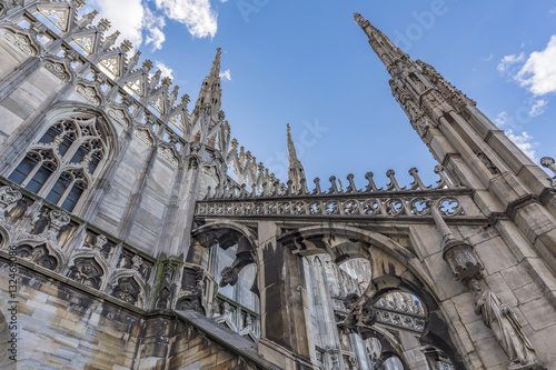 Milan Duomo under blue sky © travelview