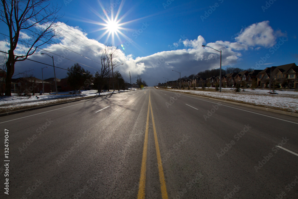 road with no car
