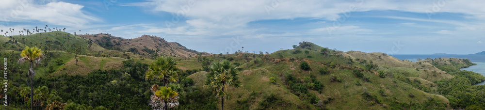 Fototapeta premium Love Hill, Labuan Bajo, Florès, Indonésie