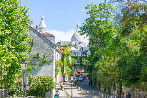 PARIS, FRANCE - August 7, 2016 : beautiful Street view of  Montm photo