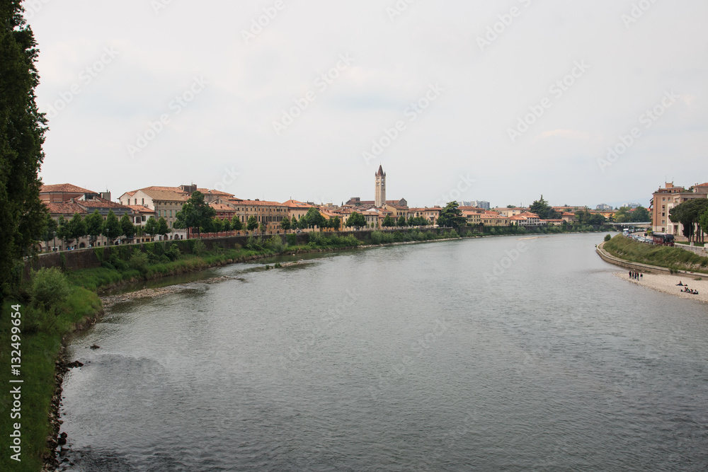 panorama dal ponte di Castel Vecchio a Verona