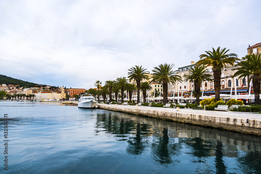 Obraz premium スプリットの港風景