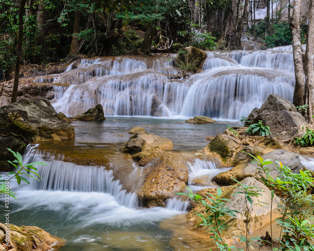 Fototapeta premium Phatad waterfall, Beautiful waterfall in Deep forest in Thailand.