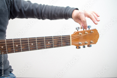 アコースティックギター チューニング