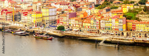 Panorama of Porto, Portugal © Marcin Krzyzak