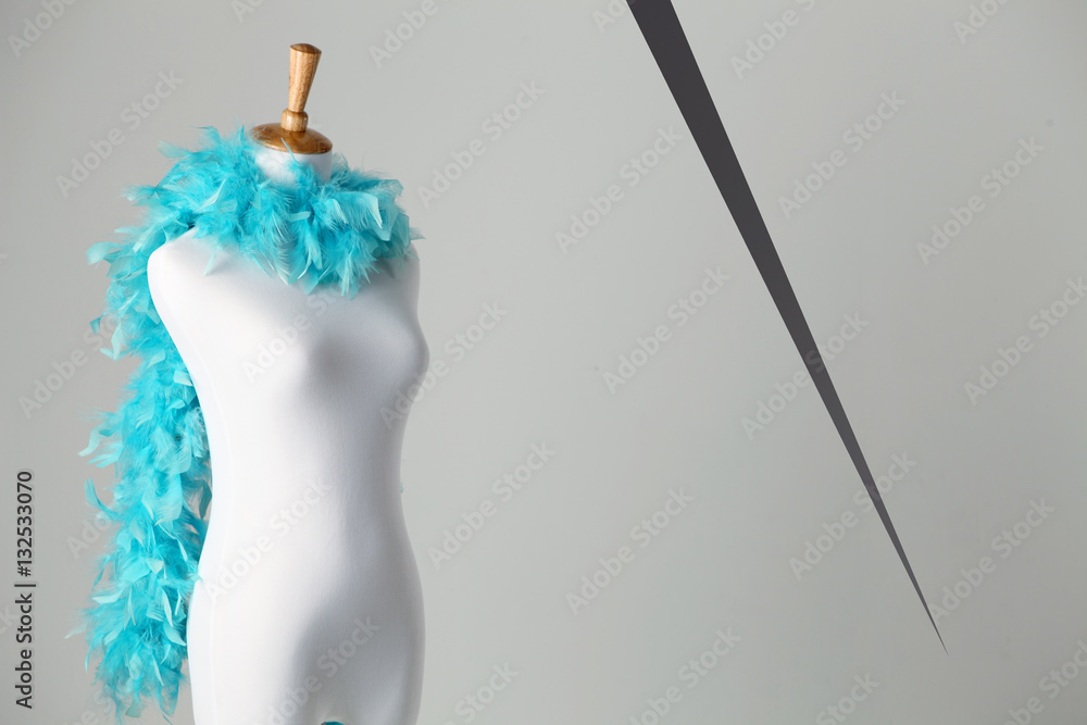 female mannequin female mannequin