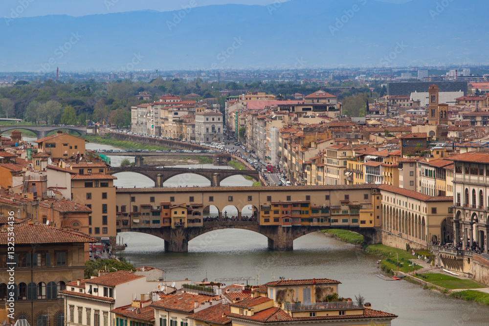 Ponte Vecchio sul fiume Arno da piazzale Michelangelo