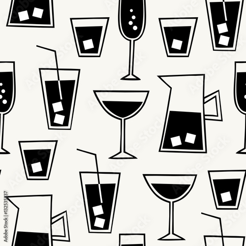 Modern seamless pattern with cocktail drinks.