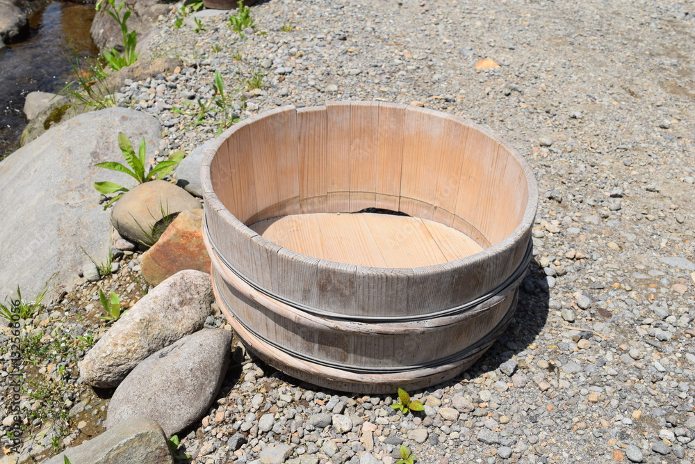 木製の桶