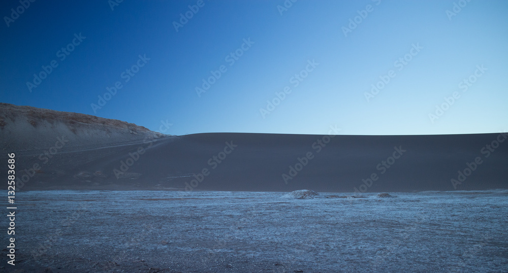 Dünenlandschaft in der Atacama Wüste / Chile